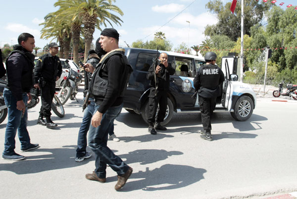 Attack on Tunisian museum leaves 21 dead