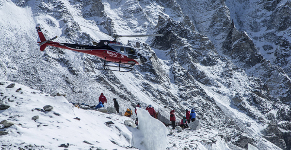 All climbers at camps high up Qomolangma airlifted to safety