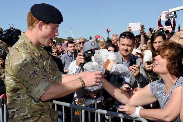 Prince Harry ends monthlong embedment with Australian army