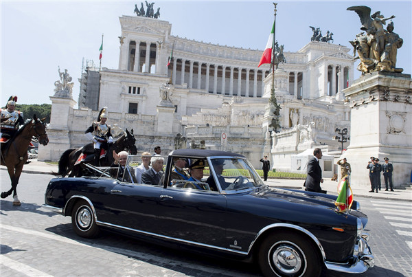 Italy marks Republic Day with military parade in Rome