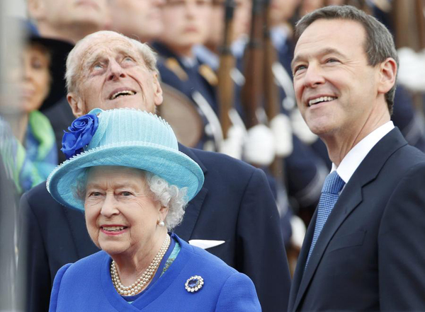 British queen arrives in Germany on state visit