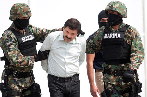 Drug lord Guzman faces extradition to US after lapses lead to capture