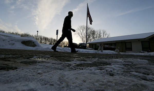 Economic issues sidelined in US presidential primary