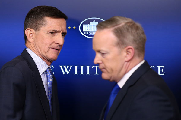 White House declines to publicly defend embattled Flynn