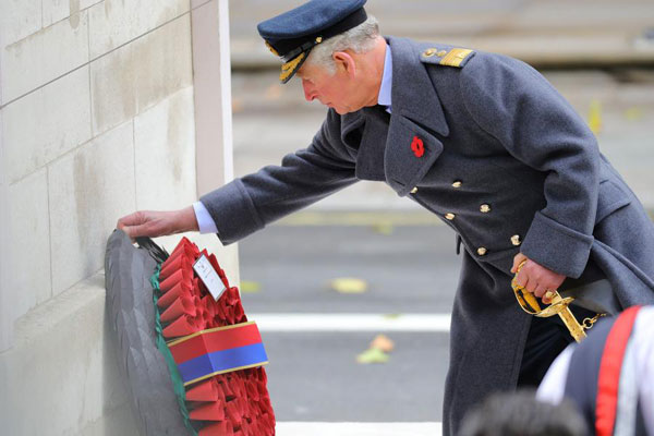 Prince Charles leads Remembrance day ceremony for British war dead