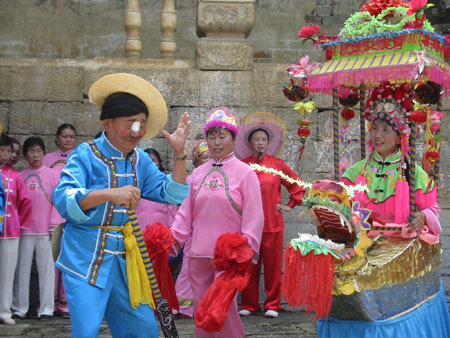 恩施生態(tài)文化旅游節(jié)圓滿舉行(組圖)